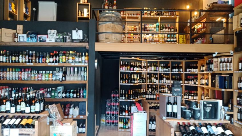 Vinoteca Black, un refugio para los amantes del buen vino