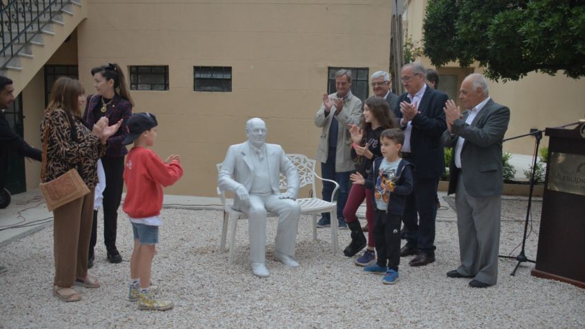 El Municipio rindió homenaje a Juan Carlos Pugliese 