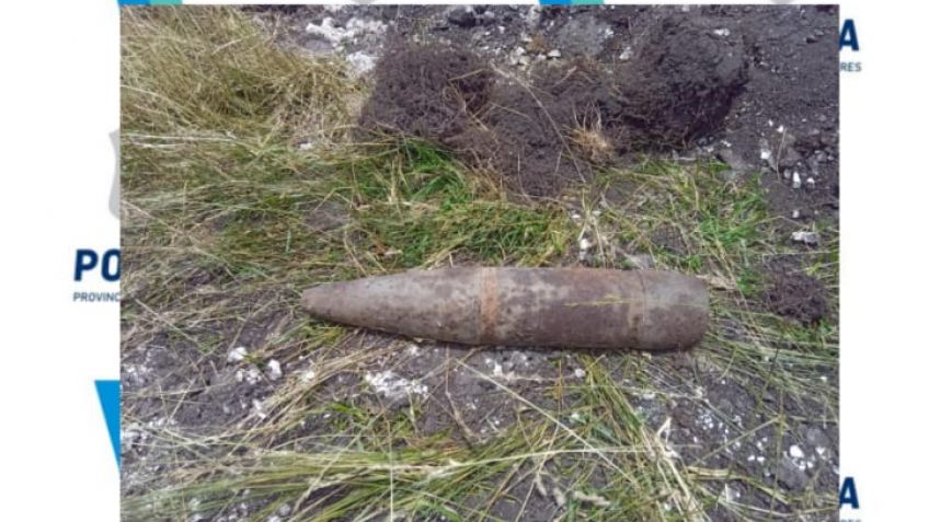 Hallaron una ojiva de cañón en un descampado