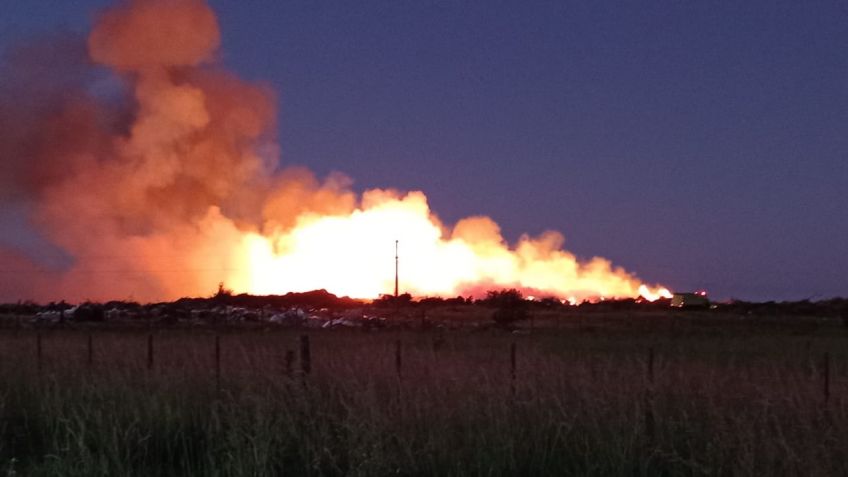 Importante incendio en el relleno sanitario