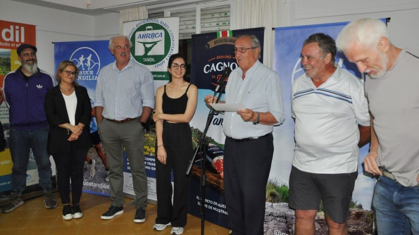 Con "Tandil Vertical", iniciaron las actividades de una nueva edición del "Cruce Tandilia"