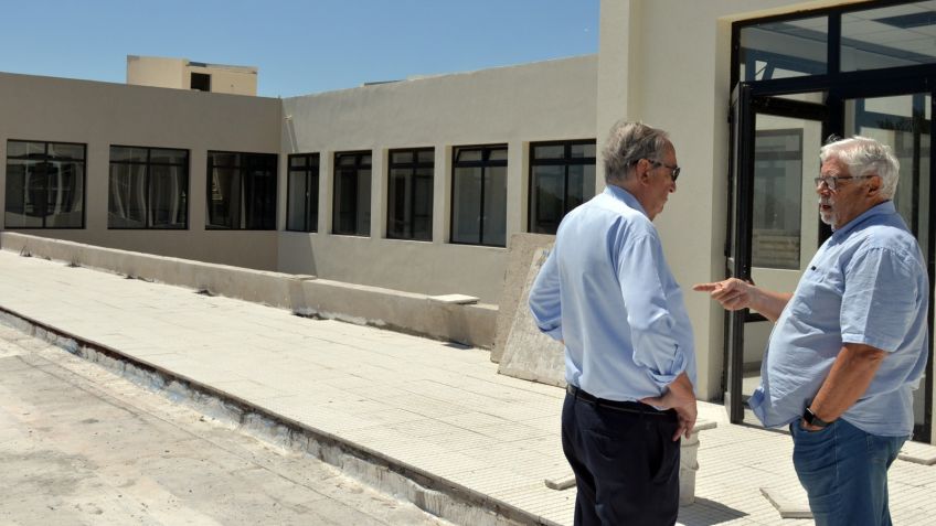 Lunghi supervisó el avance de la obra del edificio del Conservatorio y el IPAT