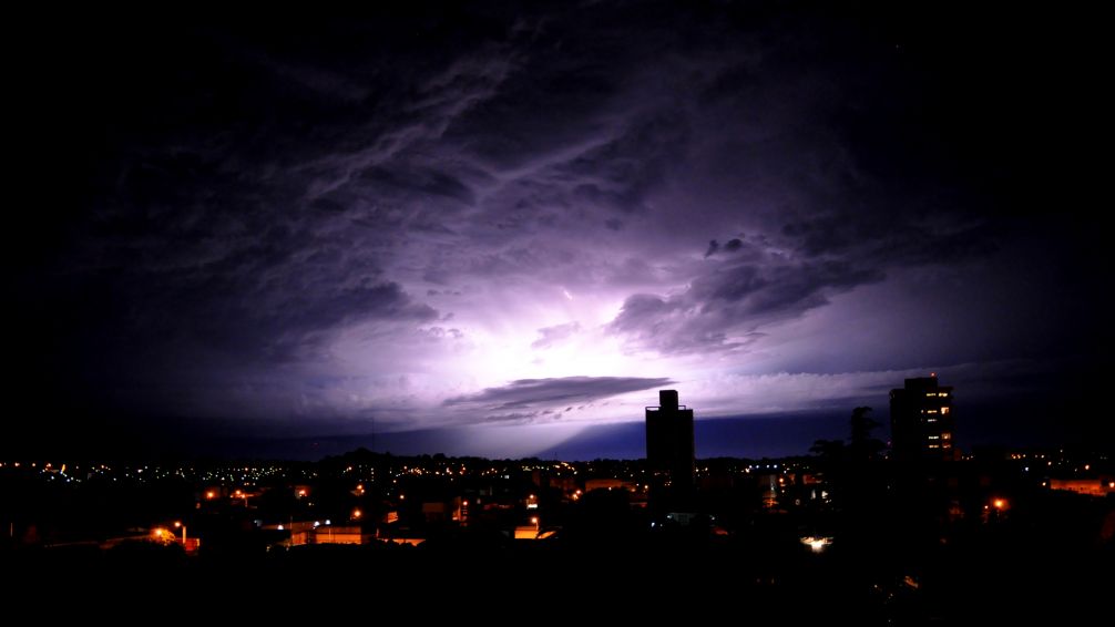 Se anunció un alerta meteorológico para viernes y sábado en Tandil