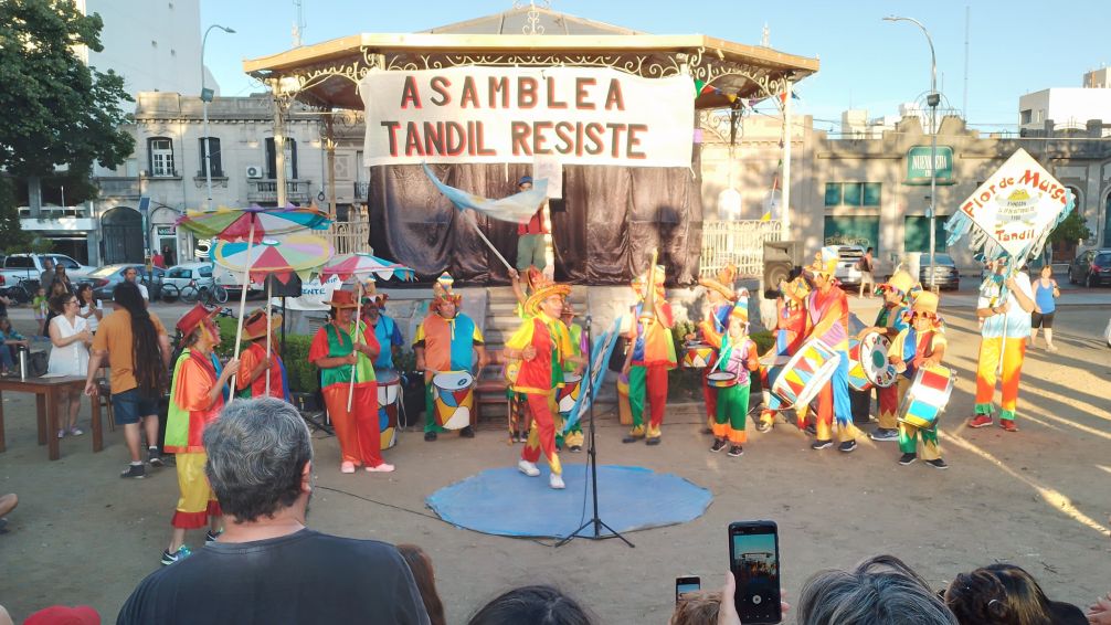 Se realizará otro "Festival de Necesidad y Urgencia"