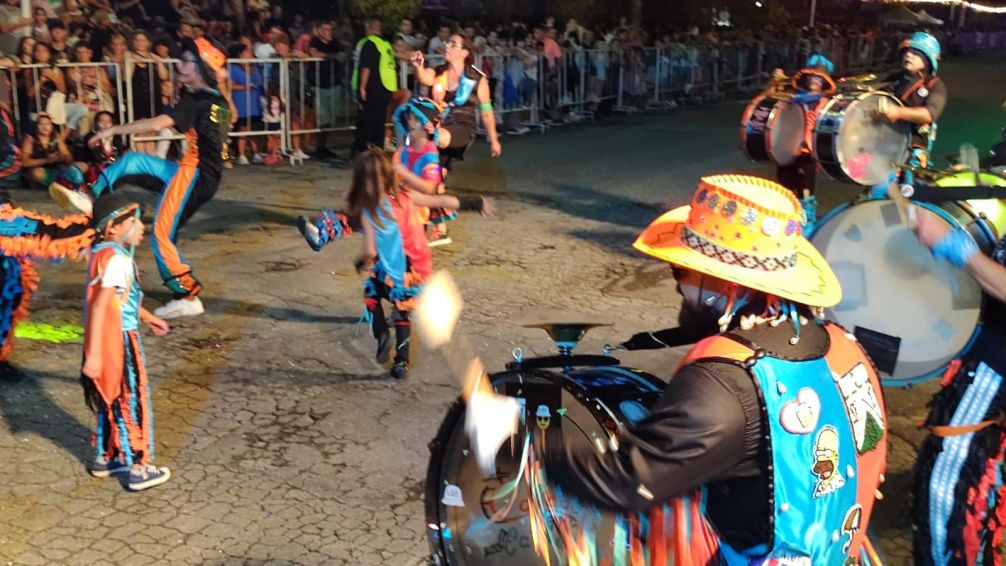 Con la quema del Momo, este martes termina el "Carnaval de Mi Tandil"