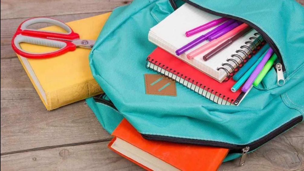 Continúa la campaña del programa "Tandil Solidario Abriga Útiles Escolares"