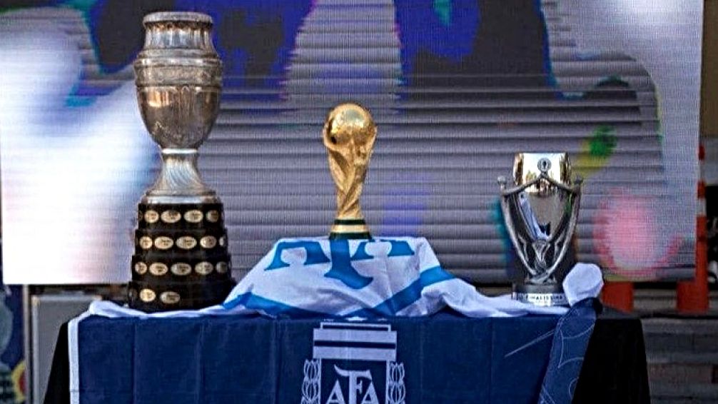 Todas las copas ganadas por la Scaloneta se exhibirán el sábado en Tandil