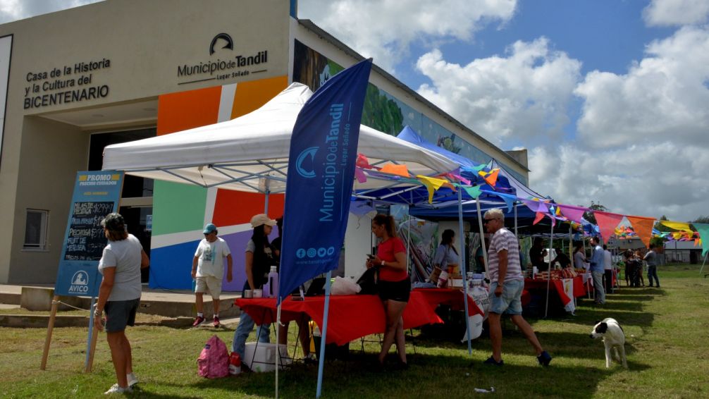 El Mercado Alimenticio Barrial llega a Tunitas con productos de primera necesidad