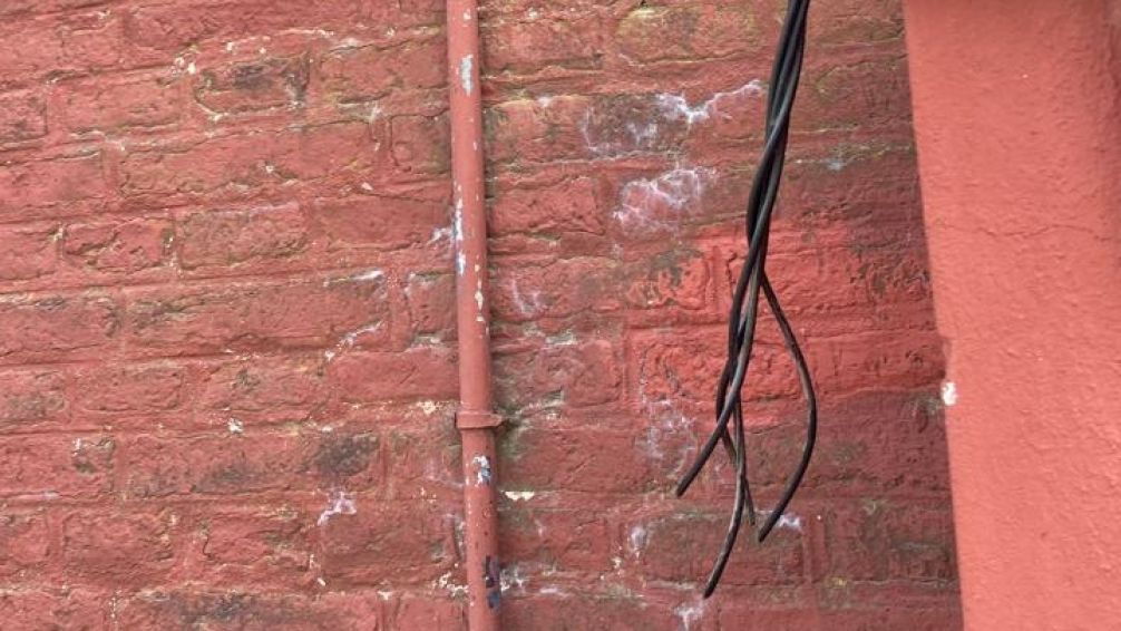 Robaron el cableado eléctrico del IPAT y tuvieron que suspender las actividades