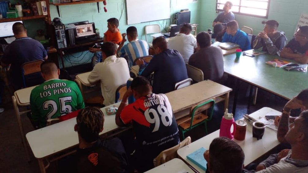 "La educación es un derecho humano y desde la UNICEN sostenemos esa bandera"