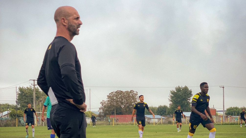Santamarina viajó a Bahía Blanca para jugar frente a Villa Mitre