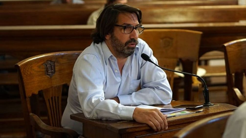 "Me preocupa que el presidente hablé con sorna de que echó a 50 mil personas"