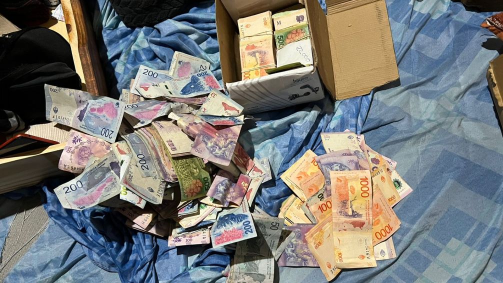 Se secuestró una importante cantidad de marihuana y se aprehendió a dos personas
