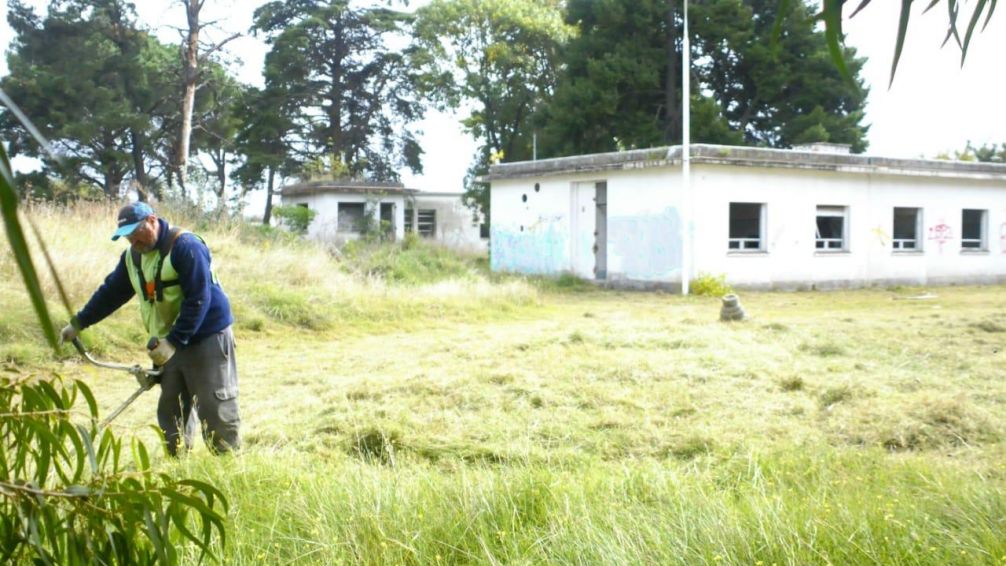 El Municipio inició distintas intervenciones en el predio del ex Policlínico Ferroviario
