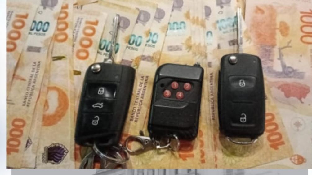 Se detuvo a un hombre que robaba autos utilizando inhibidores de cerraduras