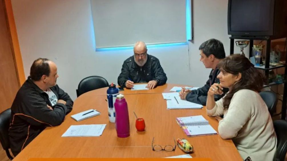 Municipales piden al Ejecutivo llevar al sueldo mínimo a 400 mil pesos