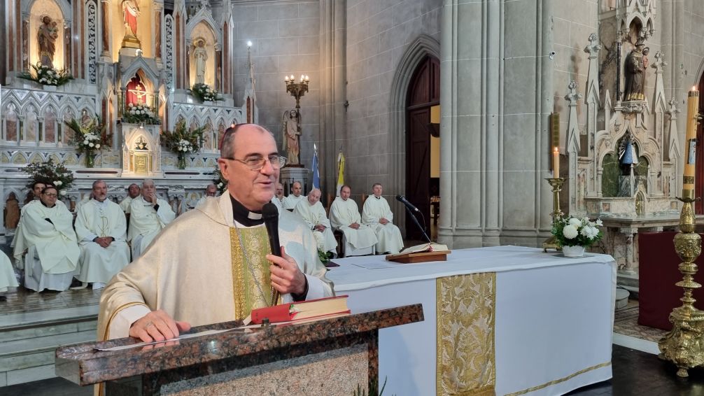 Monseñor Salaberry presidió la Santa Misa por el 90º Aniversario de la Diócesis de Azul