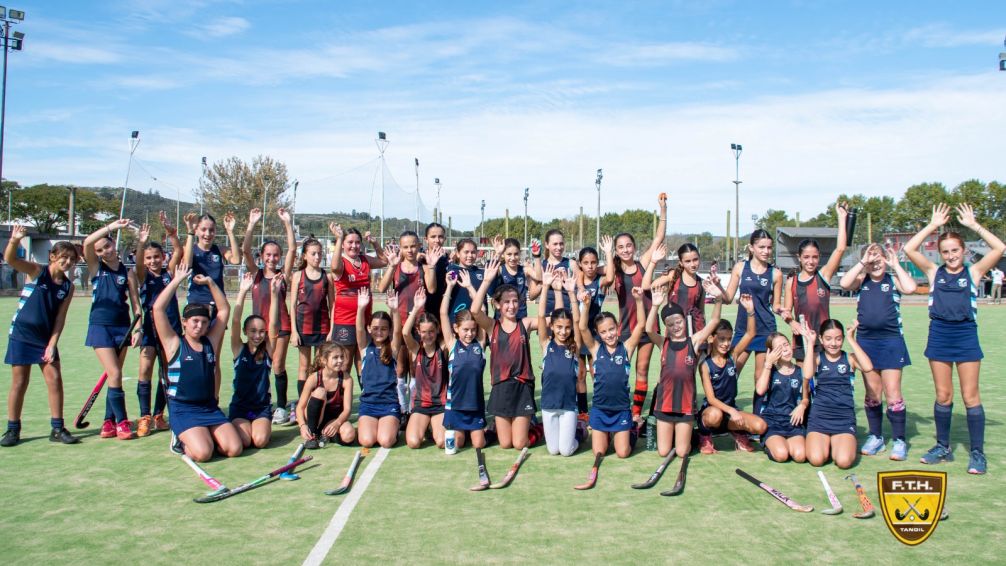 Se jugó la cuarta fecha del torneo de Damas y los Caballeros y Mamis volvieron a la actividad