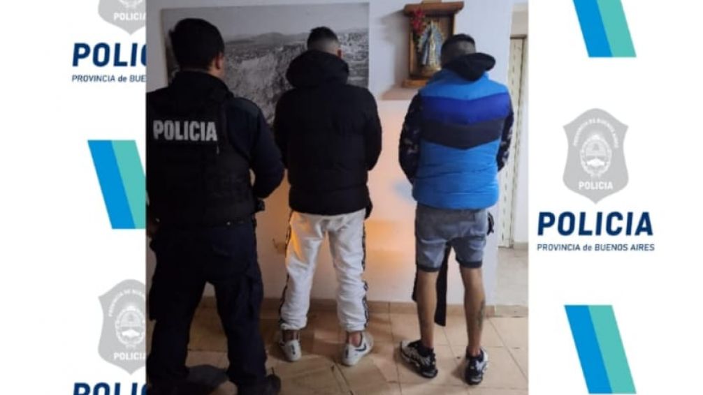 Detuvieron a dos personas por tenencia ilegal de arma de fuego y estupefacientes para su comercialización