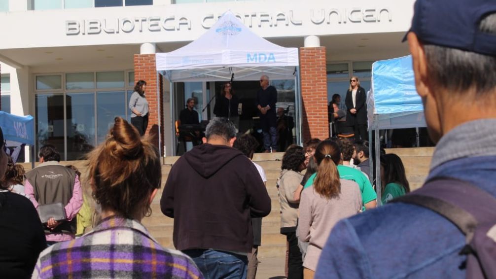 Se realizó la "Bienvenida a la UNICEN", en una jornada recreativa y de lucha
