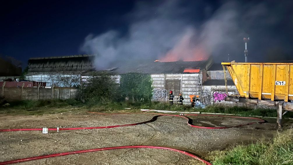 Se incendio un galpón de la ex Ronicevi
