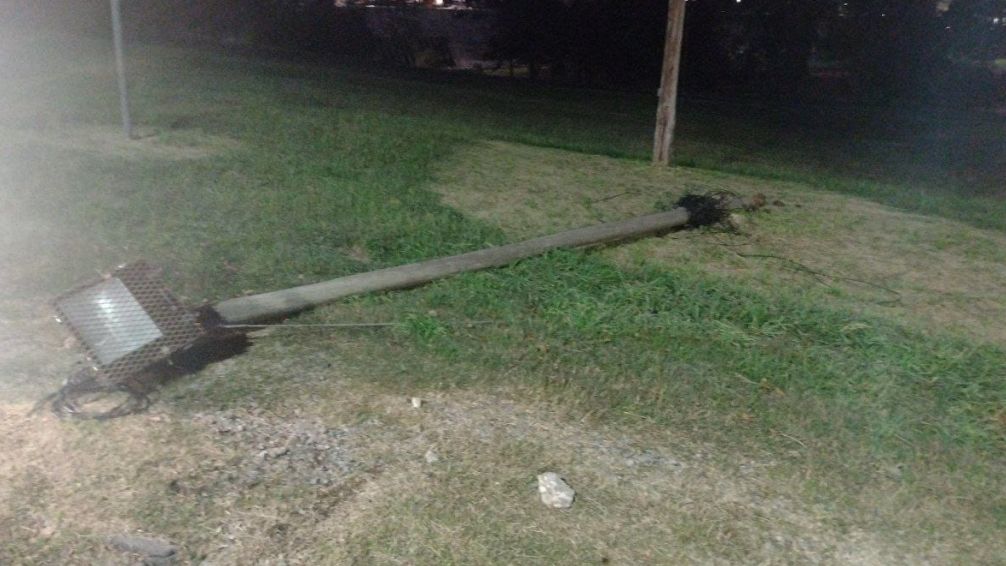 Robaron más de 100 metros de cable y dañaron el Monumento al Fundidor