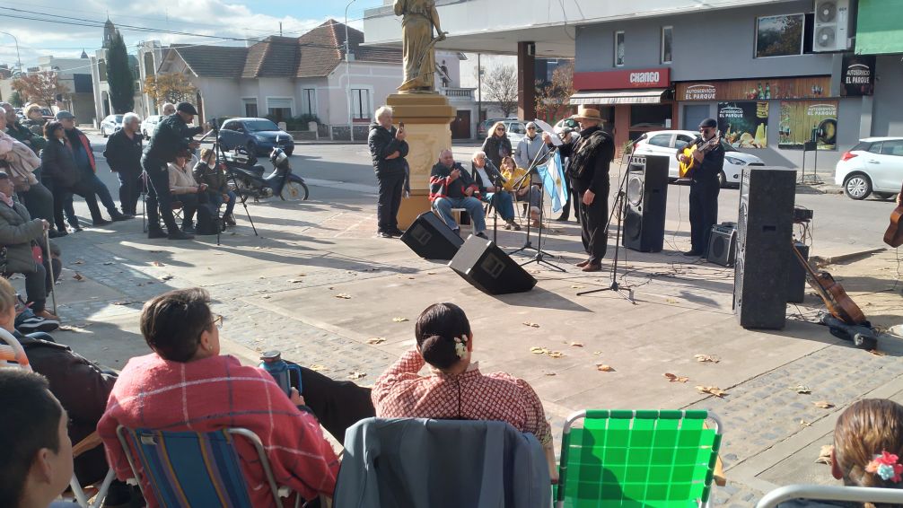 Se realizó un homenaje a Alberto Danza