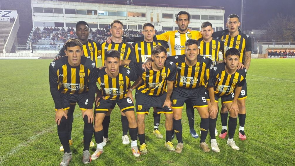 Santamarina logró su primer triunfo en el cásico