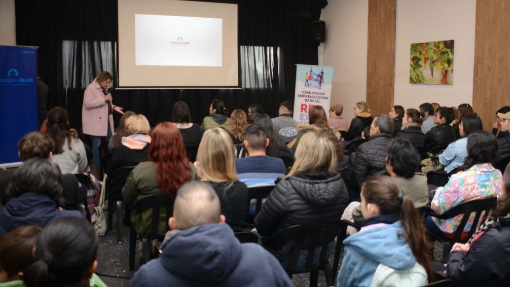 Nueva entrega de aportes económicos a emprendedores para potenciar sus proyectos