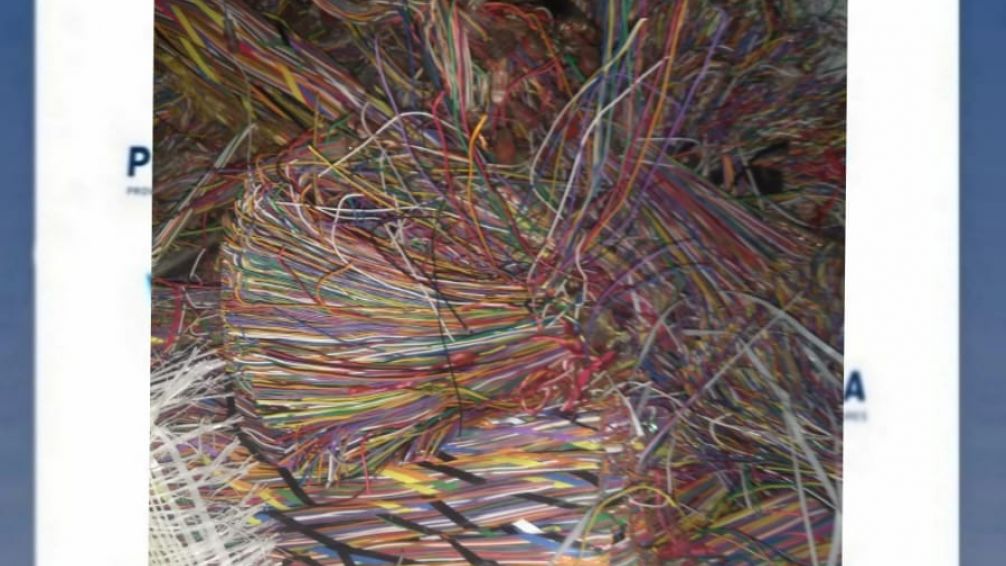 La Policía secuestró 320 kilos de cable, tres millones de pesos y 2 mil dólares