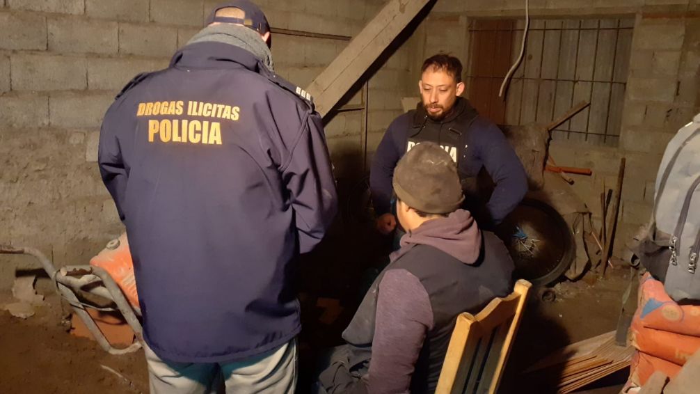 Un hombre con frondosos antecedentes fue detenido por vender estupefacientes