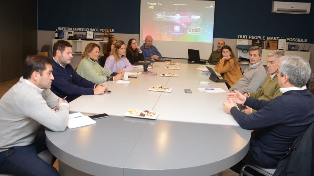 El Parque Industrial renovó autoridades y presentaron un proyecto para remodelar el acceso