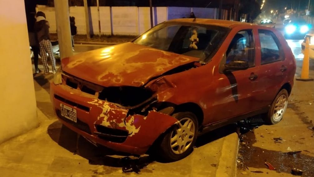 Tres menores trasladados al Hospital luego de un choque