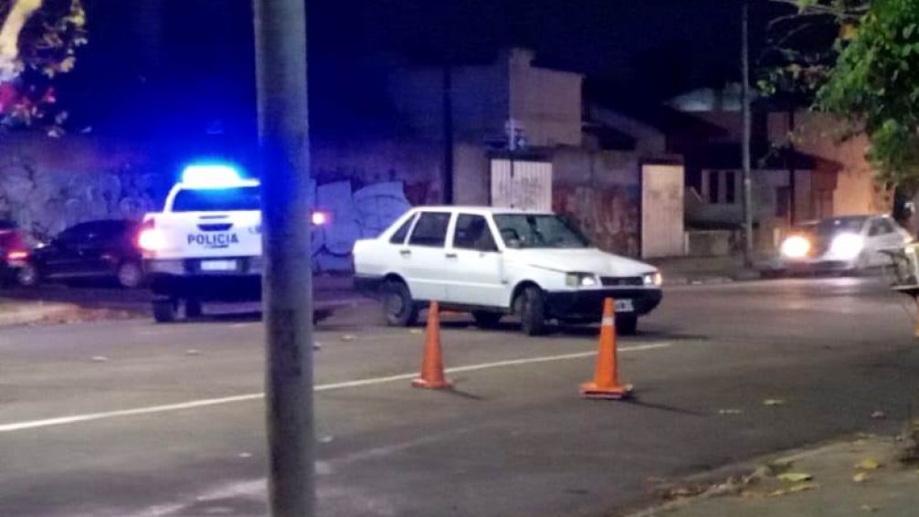 Un hombre fue atropellado tras cruzar en rojo por Avenida Rivadavia