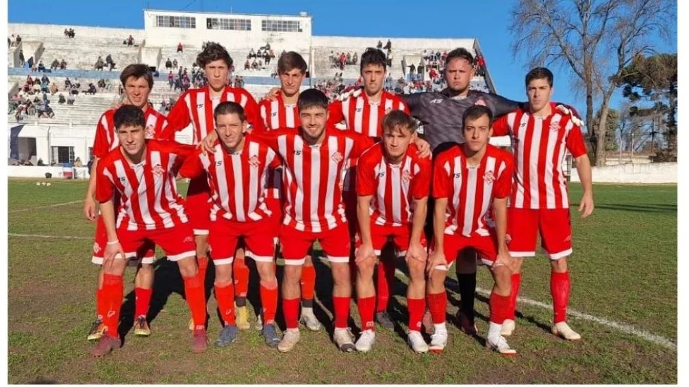 Unión Regional Deportiva: Atlético Ayacucho ganó el Torneo Apertura