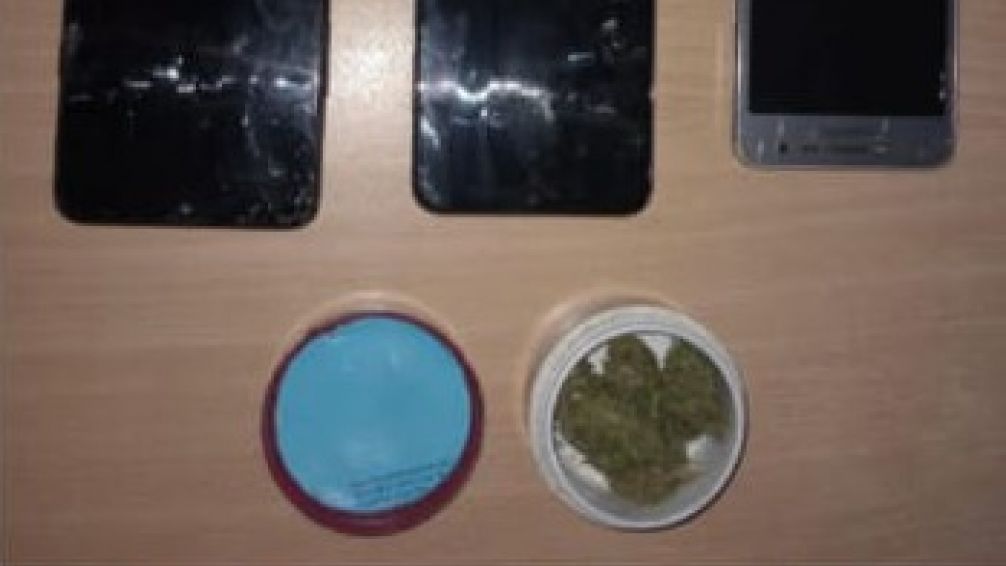 Realizaron tres allanamientos por venta de droga