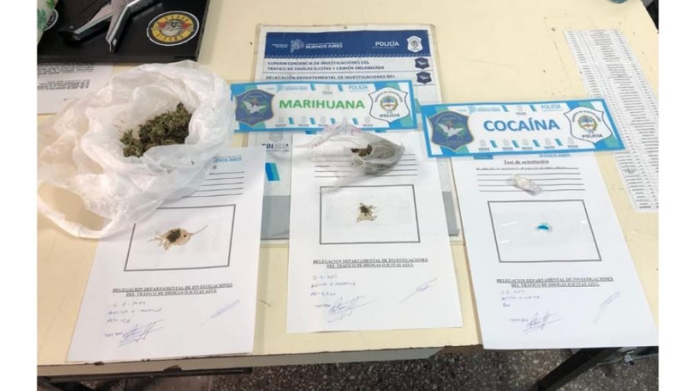 Tres aprehendidos por venta de estupefacientes