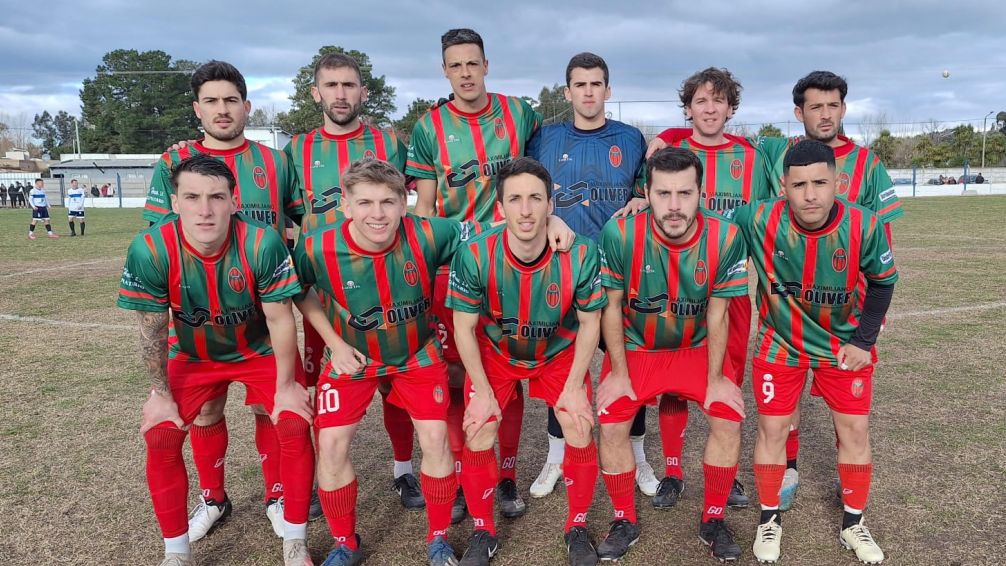 Velense lidera el Clausura de la URD