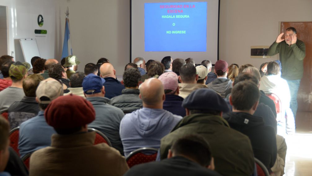 El miércoles se realizará una capacitación obligatoria para aplicadores de fitosanitarios