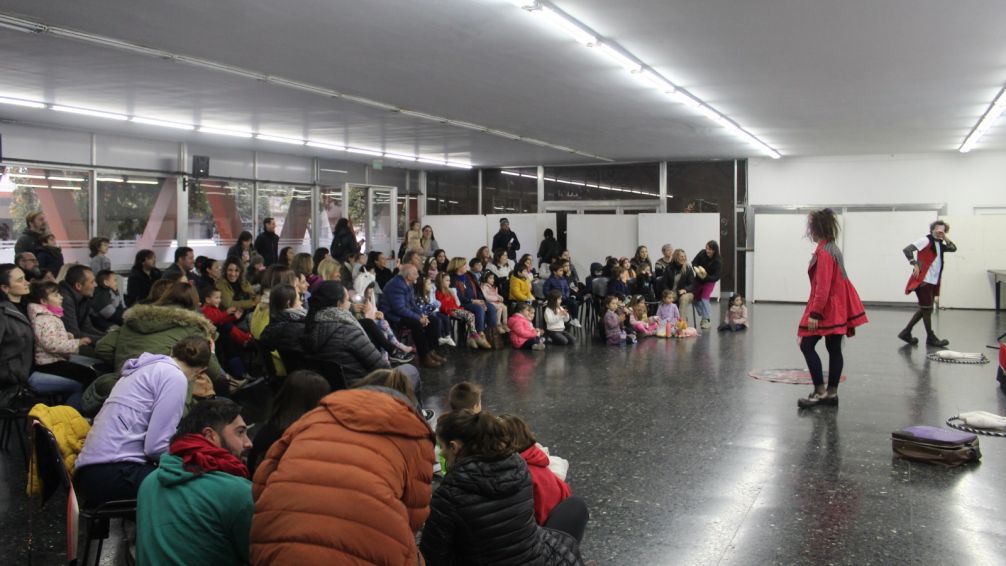 Cine, espectáculos y deportes en el Centro Cultural Universitario
