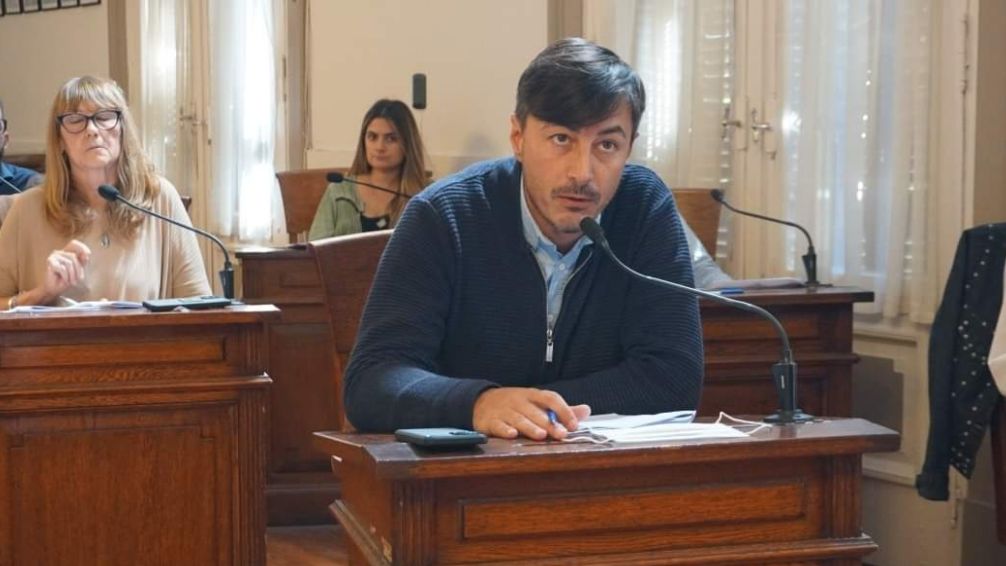 Méndez pide que se hagan las gestiones para reactivar los vuelos comerciales 