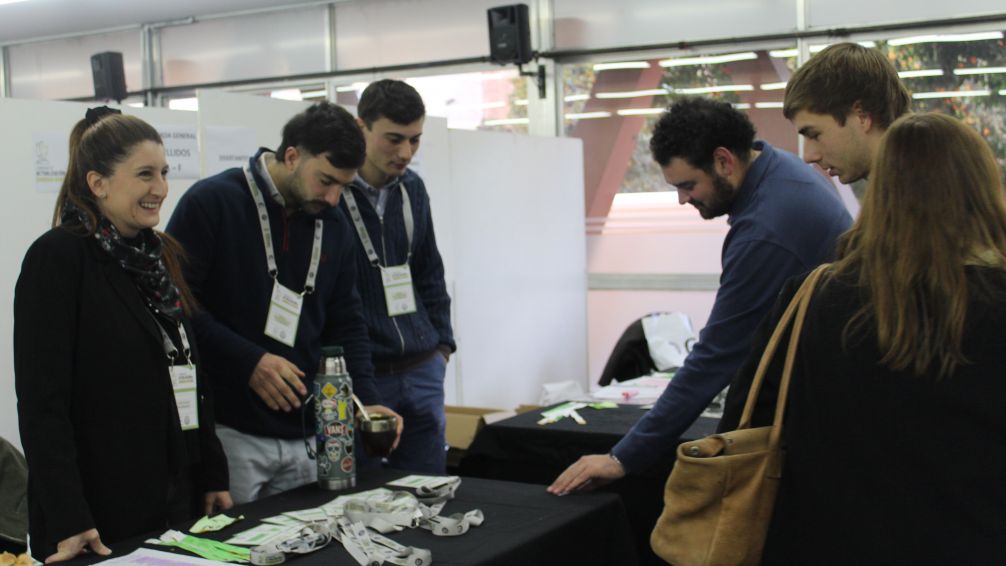 Se realizaron las Primeras Jornadas de Sanidad Bovina en el Centro Cultural Universitario