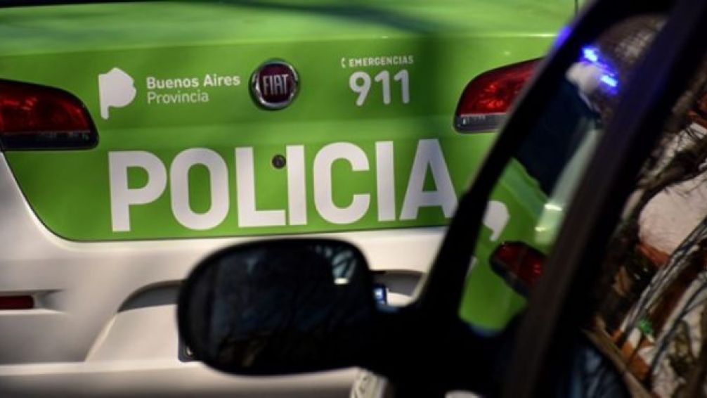 Agredió a su pareja y amenazó con matarse cuando intervino la policía