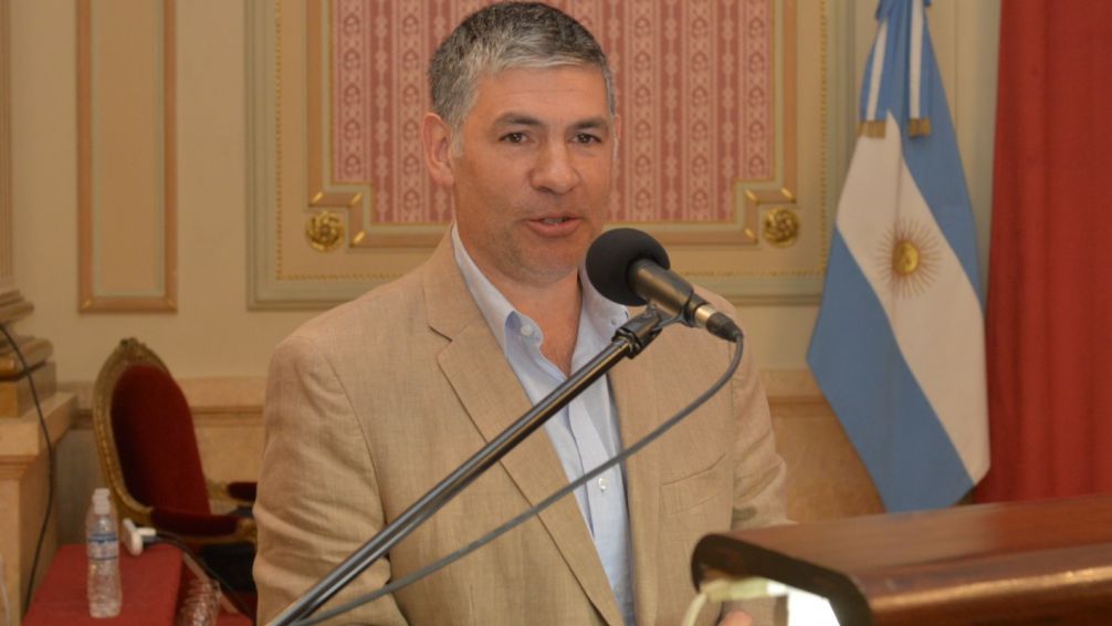 Martín Echverría nuevo Secretario de Economía y Administración.