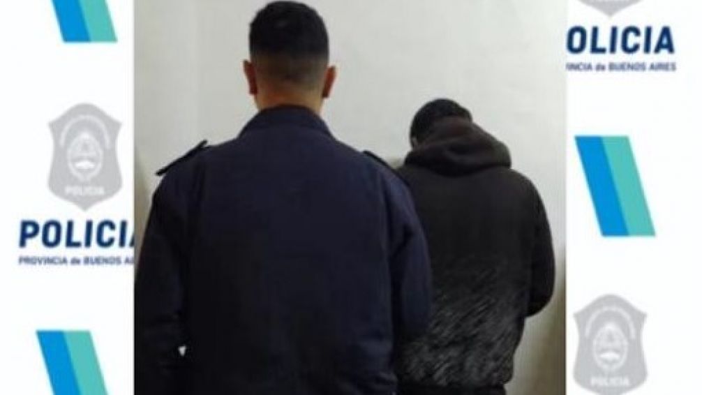 Vecinos retuvieron a un sujeto que intentaba robar en una vivienda
