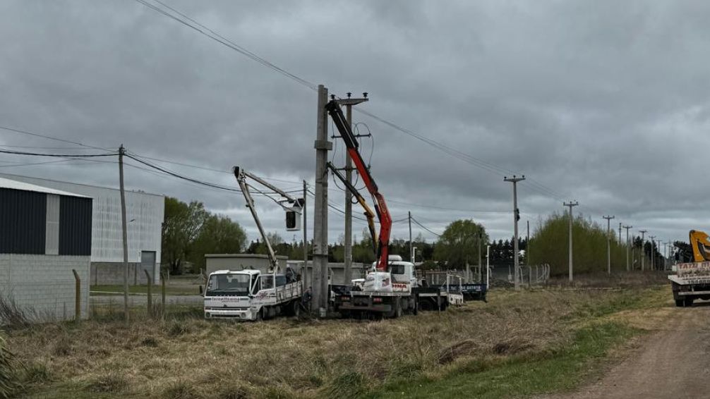 La Usina avanza en obras para mejorar el suministro eléctrico en la zona de VI Brigada Aérea