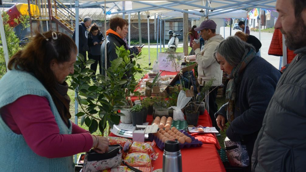 Continuó el recorrido de los Mercados Alimenticios Barriales, ahora en Las Tunitas