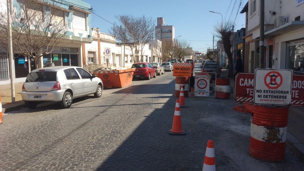 Continúan los trabajos de granitullo con la finalidad de mejorar la infraestructura vial