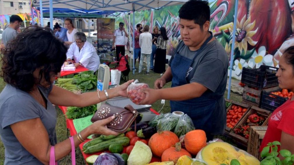 Este viernes desde las 10, una nueva edición del Mercado Alimenticio Barrial