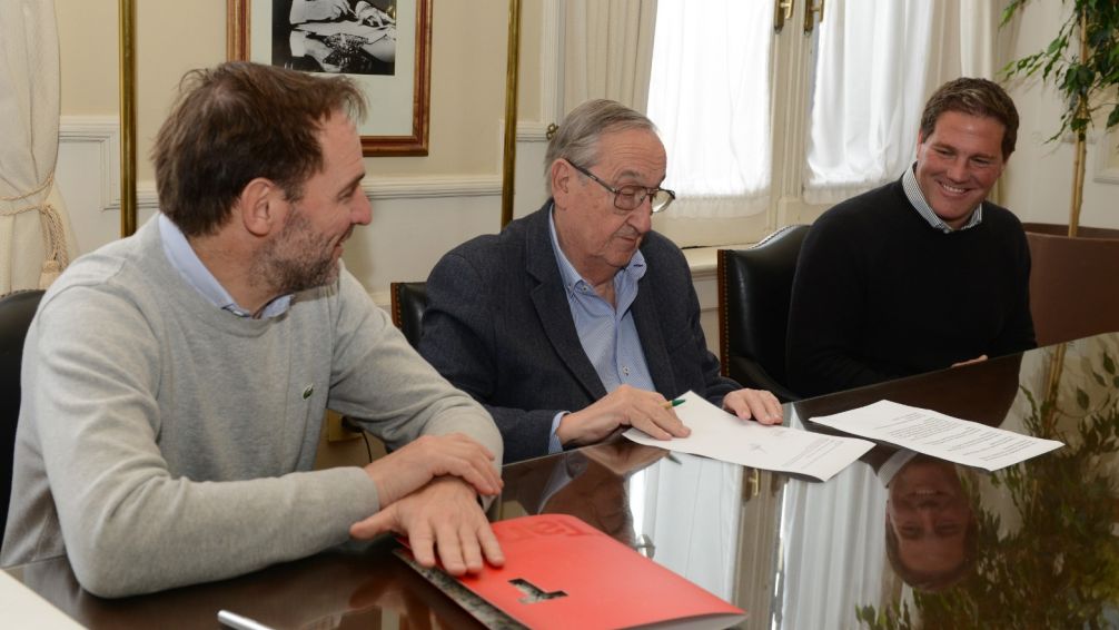 Lunghi puso en funciones al nuevo subsecretario de Infraestructura y Obras Públicas